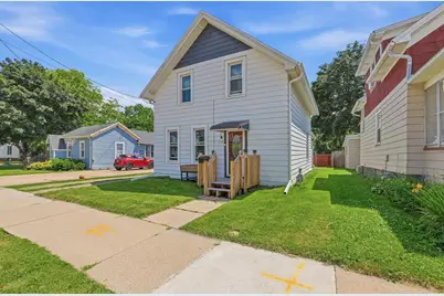 313 Prospect Avenue, Oshkosh, WI 54901 - Photo 1