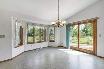 956 Yurek Road, Pulaski, WI 54162 - Photo 7