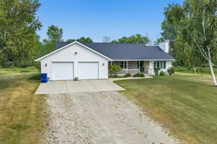 956 Yurek Rd, Pulaski, WI 54162 - Photo 37