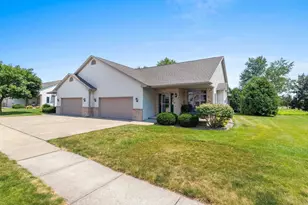 4716 N Fallview Ln, Appleton, WI 54913 - Photo 3