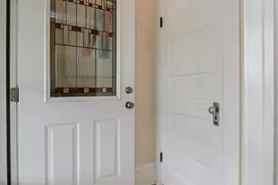 920 Crooks St, Green Bay, WI 54301 - Photo 11