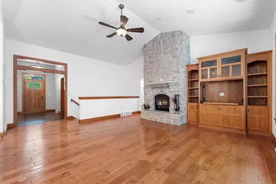 3940 Sunnyview Road, De Pere, WI 54115 - Photo 5