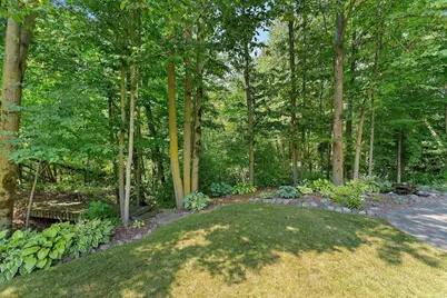 3940 Sunnyview Road, De Pere, WI 54115 - Photo 85