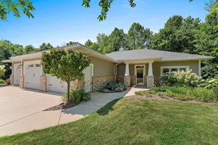 3940 Sunnyview Rd, De Pere, WI 54115 - Photo 71