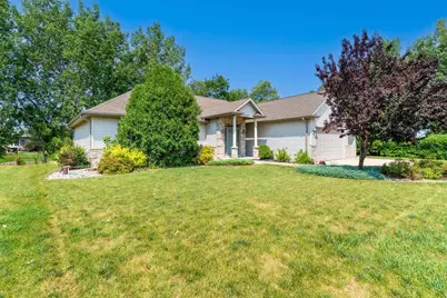1337 Brooks Lane, Oshkosh, WI 54904 - Photo 3