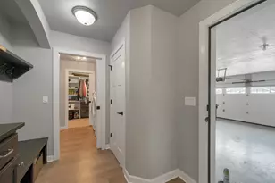 1756 Red Oak St, Green Bay, WI 54313 - Photo 19