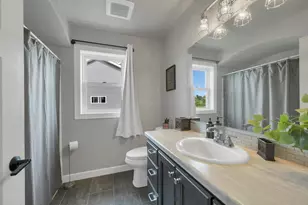 1756 Red Oak St, Green Bay, WI 54313 - Photo 29