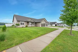 1756 Red Oak St, Green Bay, WI 54313 - Photo 45
