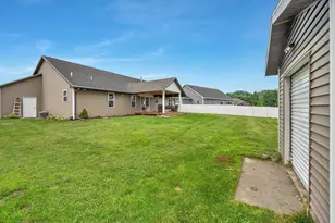 1756 Red Oak St, Green Bay, WI 54313 - Photo 43