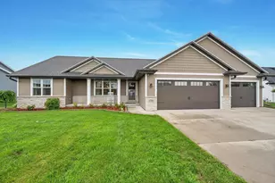 1756 Red Oak St, Green Bay, WI 54313 - Photo 1