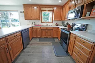 3142 Emory St, Green Bay, WI 54311 - Photo 7