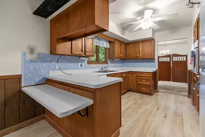 110 Woodside Court, Neenah, WI 54956 - Photo 7