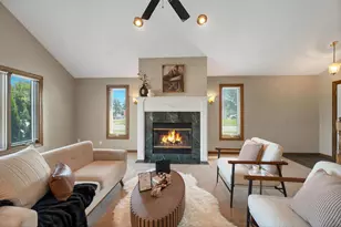 2228 Lost Dauphin Rd, De Pere, WI 54115 - Photo 9