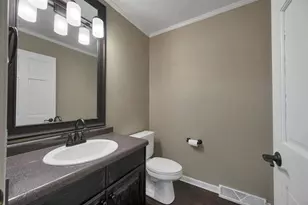 2228 Lost Dauphin Rd, De Pere, WI 54115 - Photo 23