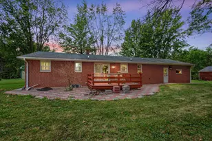 138 Elm Dr, Green Bay, WI 54313 - Photo 27