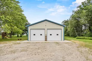 138 Elm Dr, Green Bay, WI 54313 - Photo 49