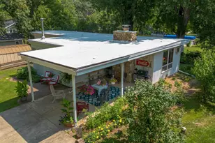 2073 S Point Comfort Rd, Oshkosh, WI 54902 - Photo 43