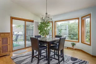4149 Westview Ln, Oshkosh, WI 54904 - Photo 13