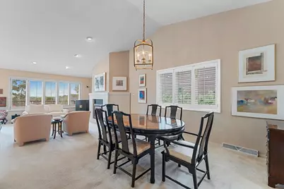 1525 N Bay Highlands Drive, Green Bay, WI 54311 - Photo 9