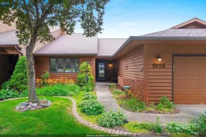 1525 N Bay Highlands Drive, Green Bay, WI 54311 - Photo 1