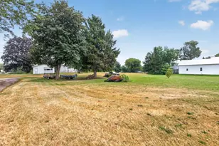 N6676 State Road 49, Weyauwega, WI 54983 - Photo 29