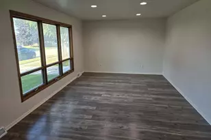 215 Center St, North Fond du Lac, WI 54937 - Photo 3