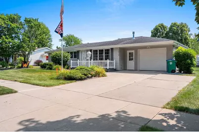 1015 Estes Drive, De Pere, WI 54114 - Photo 5