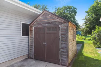 2354 East River Drive, Green Bay, WI 54301 - Photo 49