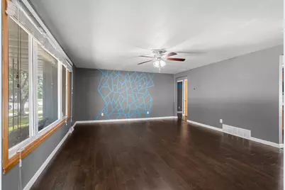 2354 East River Drive, Green Bay, WI 54301 - Photo 5