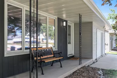 2354 East River Drive, Green Bay, WI 54301 - Photo 3