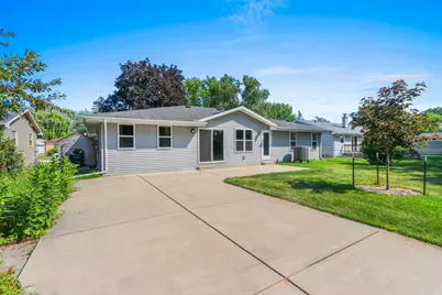2354 East River Drive, Green Bay, WI 54301 - Photo 47