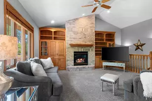 N9432 Logan Ln, Appleton, WI 54915 - Photo 11