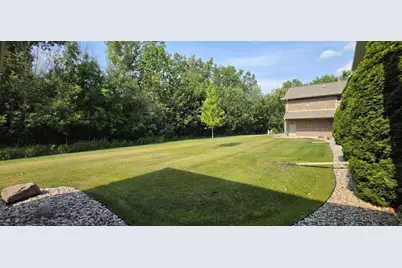 3325 N Casaloma Drive #Unit 40, Appleton, WI 54913 - Photo 35