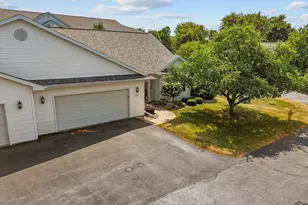 1513 Dickenson Ct, Neenah, WI 54956 - Photo 35