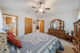 2361 Indy Ct, De Pere, WI 54115 - Photo 17