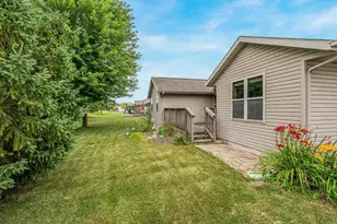 2361 Indy Ct, De Pere, WI 54115 - Photo 29