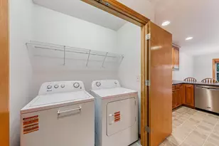 2361 Indy Ct, De Pere, WI 54115 - Photo 13