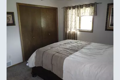 220 Pine Street, Clintonville, WI 54929 - Photo 13