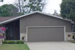220 Pine St, Clintonville, WI 54929 - Photo 1