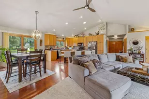 W8314 Hawkview Cir, Fond du Lac, WI 54937 - Photo 3