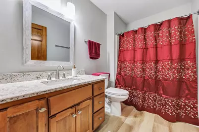 1300 Alpine Drive #302, Green Bay, WI 54311 - Photo 15