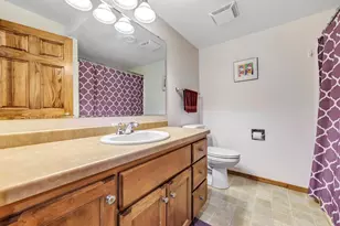 1300 Alpine Dr, Green Bay, WI 54311 - Photo 19