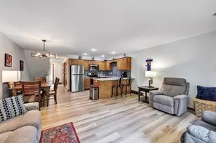 1300 Alpine Dr, Green Bay, WI 54311 - Photo 5