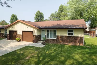 517 Kelly Jo Drive, Green Bay, WI 54303 - Photo 3