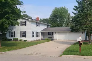 2410 Lina Ln, Green Bay, WI 54304 - Photo 1