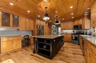 W6813 Cypress Rd, Neshkoro, WI 54960 - Photo 7