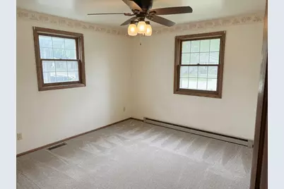 2201 Sullivan Avenue, Kaukauna, WI 54130 - Photo 17