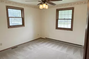 2201 Sullivan Ave, Kaukauna, WI 54130 - Photo 17