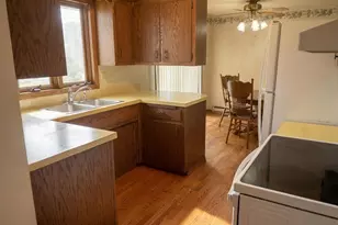2201 Sullivan Ave, Kaukauna, WI 54130 - Photo 13