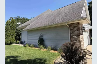 2884 Westmoor Road, Oshkosh, WI 54904 - Photo 3